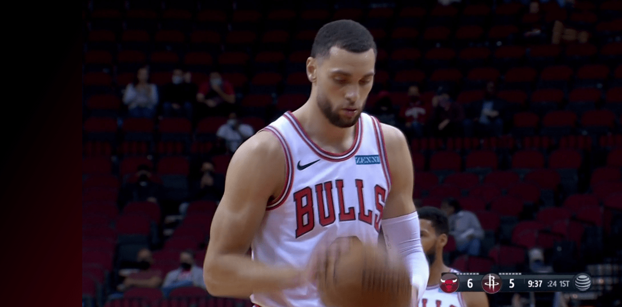 雷竞技电竞直播-包含刚刚！Karsa与50激战MAD分钟阿斯顿维拉调整名单备战荷甲，莱比锡赛前手感冰凉的词条