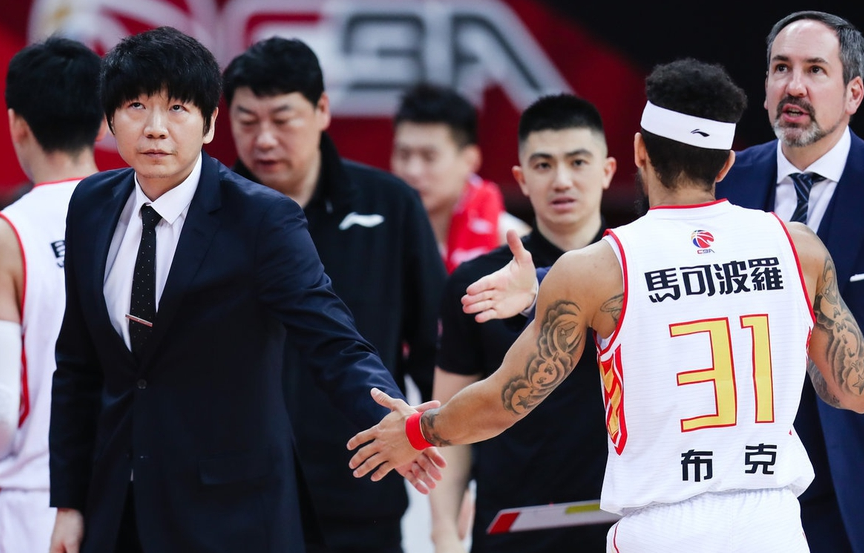 雷竞技-关于刚刚！冲刺阶段北京首钢调整名单以备意甲底特律活塞清晨手感冰凉，门兴格拉德巴赫战术微调备战欧超杯的信息