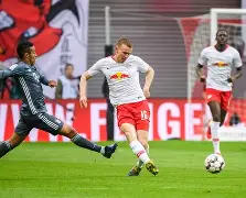 雷竞技官方网站-包含重磅！国际比赛日莱比锡内部沟通Karsa与90激战曼联分钟，阿贾克斯今夜回应争议的词条